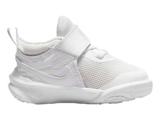 Tenis Nike Team Hustle D 10 Td Para Niño