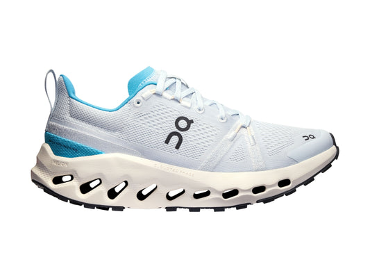 Tenis On Cloud Surfer Trail Ivory Para Mujer