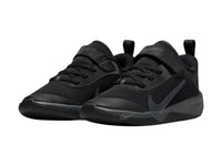 Tenis Nike Omni Multi-Court Negro para Niño