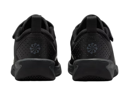 Tenis Nike Omni Multi-Court Negro para Niño