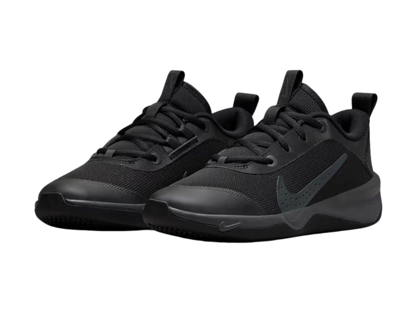 Tenis Nike Omni Multi-Court Negro para Niño