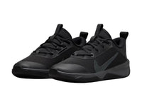 Tenis Nike Omni Multi-Court Negro para Niño