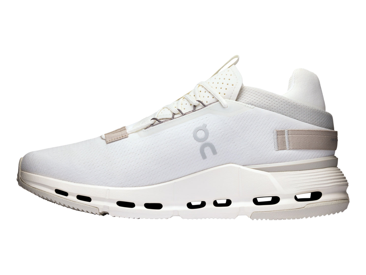 Tenis ON Cloudnova 2 Ice Sand para Hombre