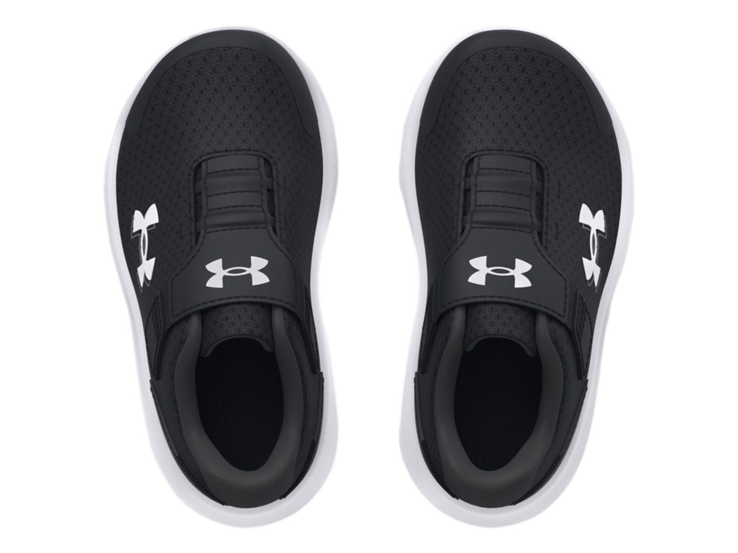 Tenis Under Armour Binf Surge 4 AC Negro para Niño