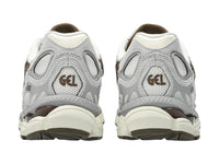 Tenis ASICS GEL-NYC Crema y Gris para Hombre